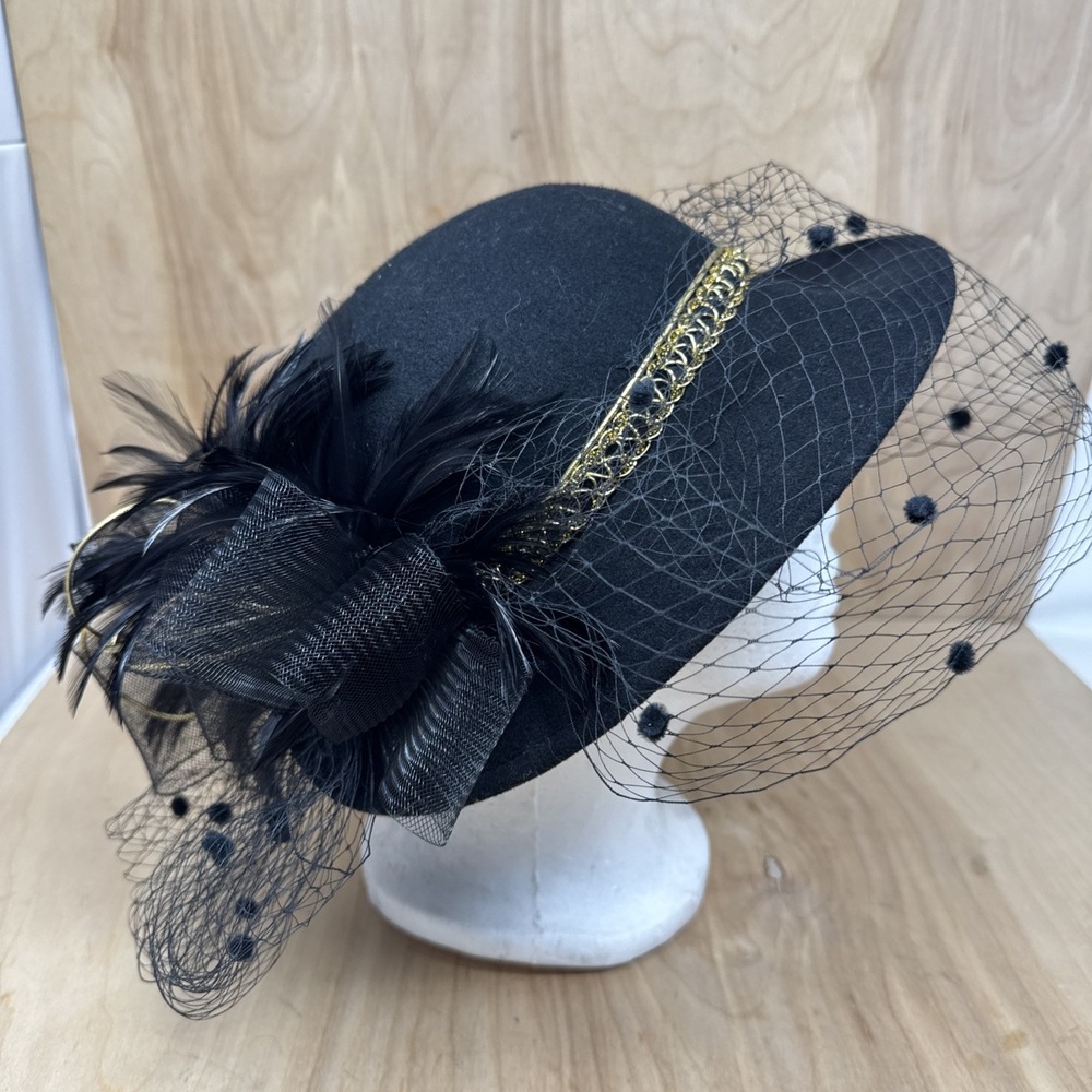 Vintage 1950s Doris Designed Black Felt Hat Netting Feathers Ribbon Gold Accents